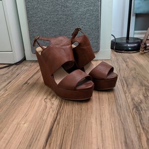 Brown wedges